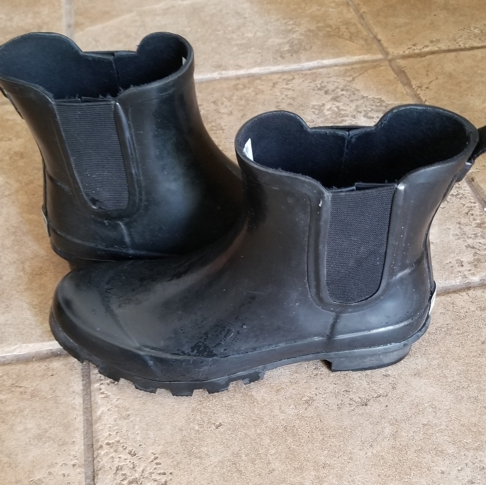 Clarks ankle rain boots
